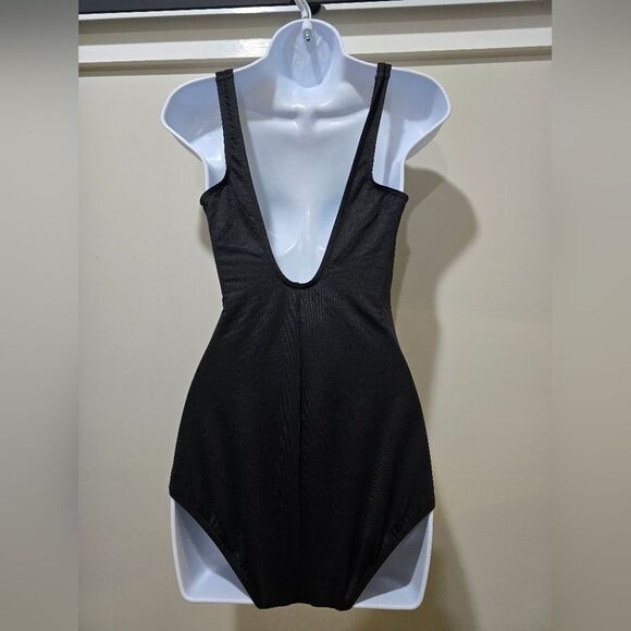 Miraclesuit Oceanus One Piece Swimsuit NWOT Size 10 Black - Picture 4 of 5
